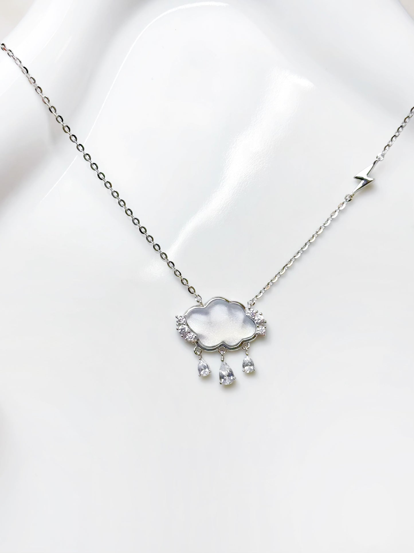 Wolkentraum Halskette – 925 Silber mit Perlmutt & Zirkonia