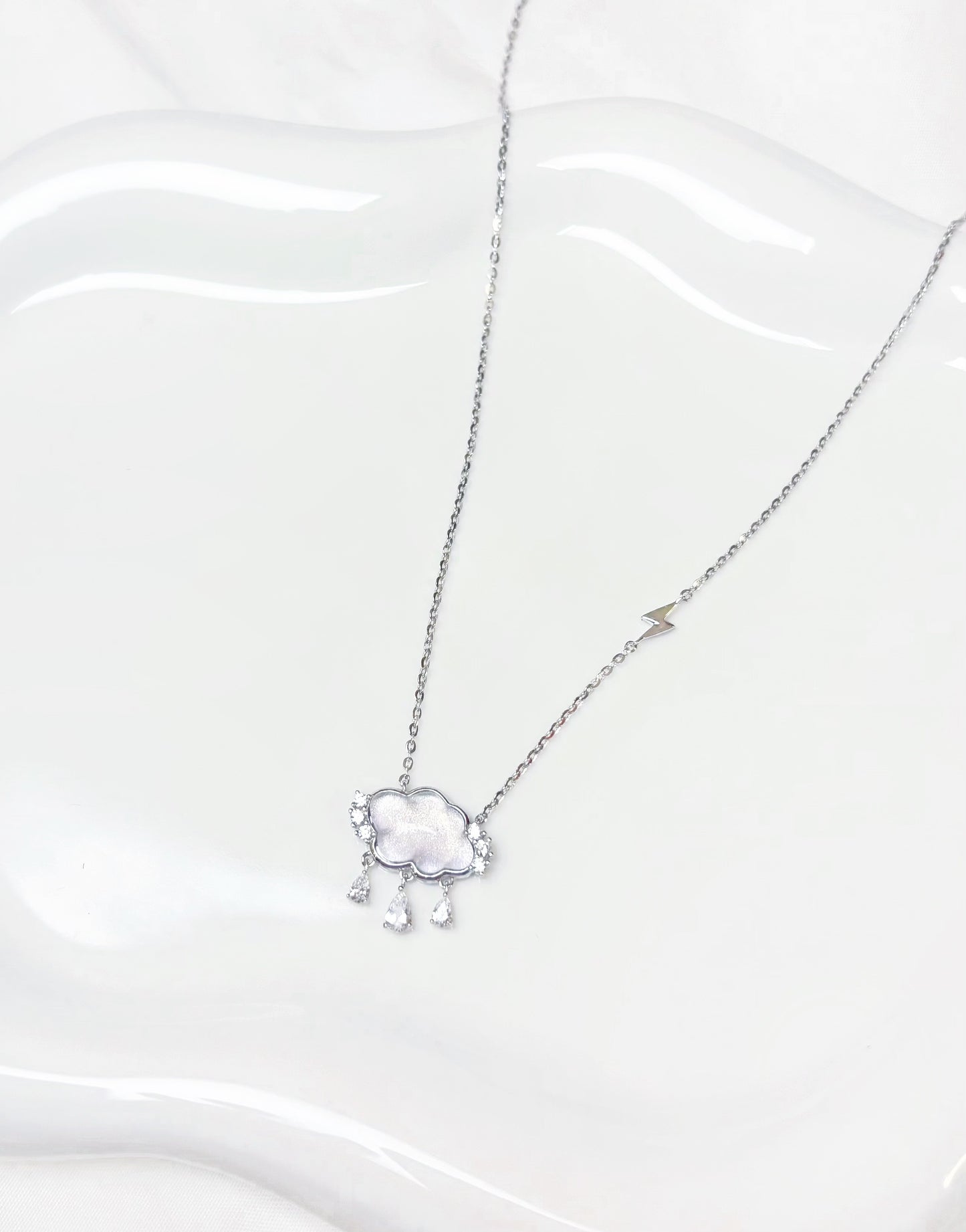 Wolkentraum Halskette – 925 Silber mit Perlmutt & Zirkonia
